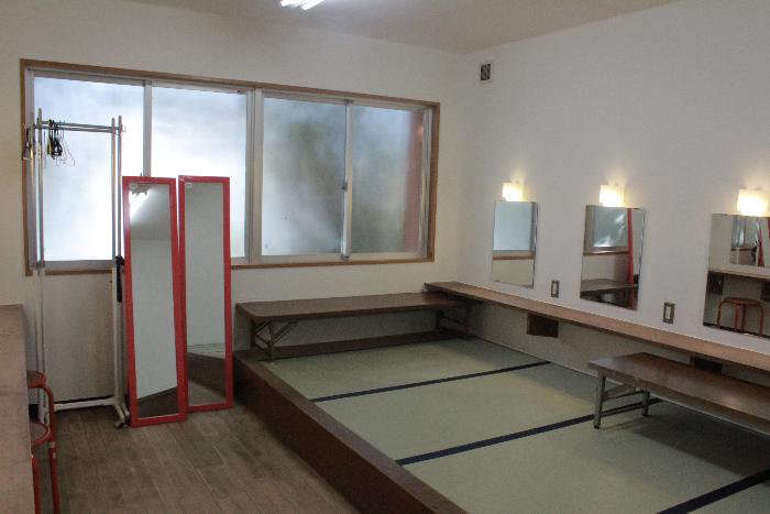 控室A 1